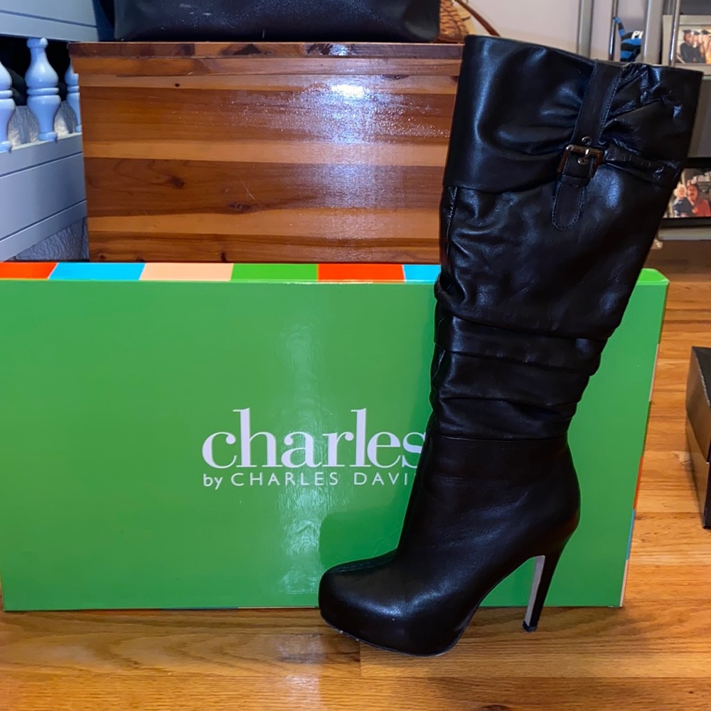 Charles by CHARLES DAVID Black Leather Valentina Boots